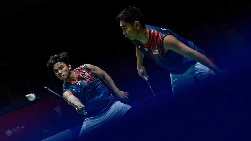 官方：因对裁判拉眼角，全北助教被禁赛五场并罚款两千万韩元（官方通报：全北助教因对裁判做出拉眼角手势，禁赛5场并罚款2000万韩元）