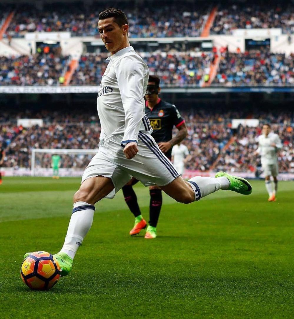 格策：世界杯绝杀阿根廷的那一刻靠的是本能；梅西是我的偶像（格策称世界杯决赛绝杀源于本能，梅西是我的偶像）