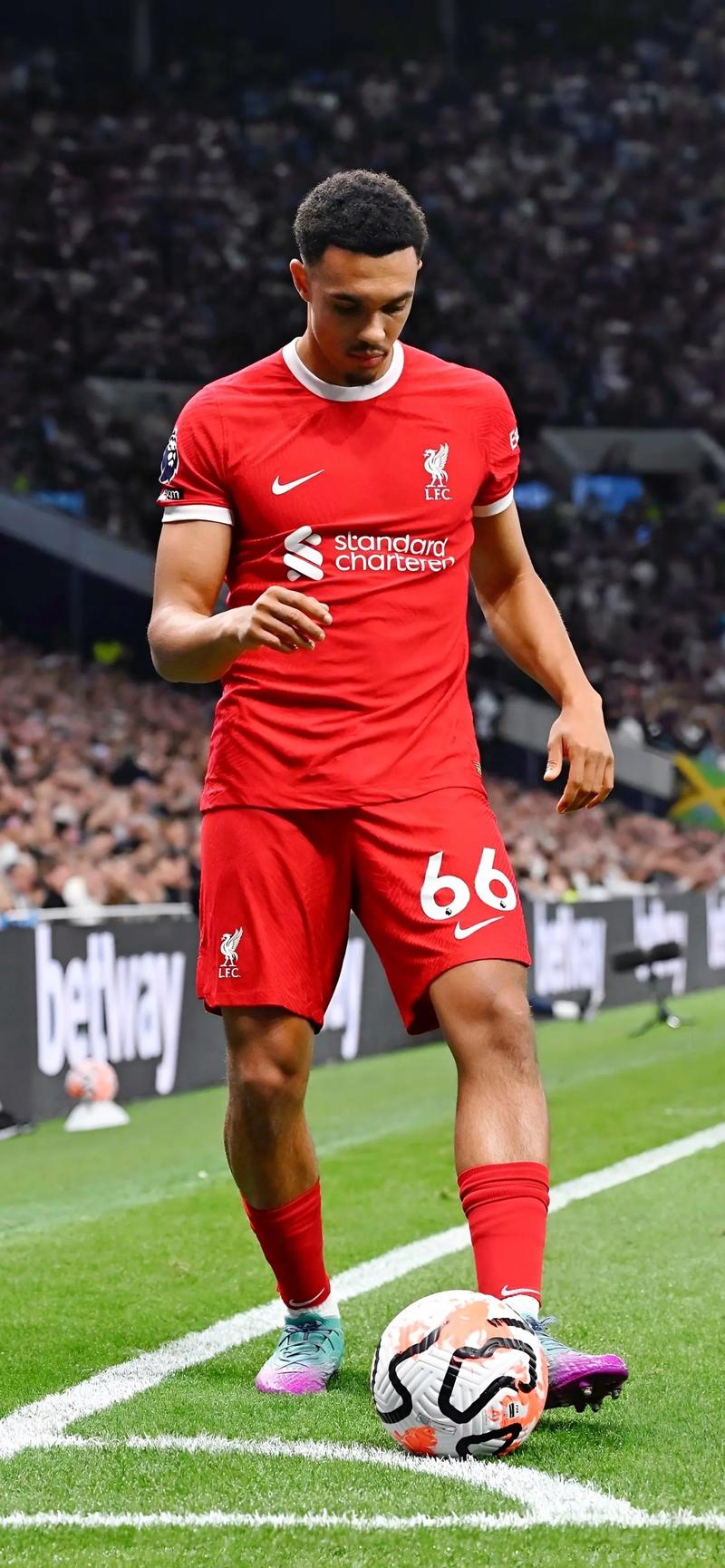 里瓦尔多专栏：如果离开皇马，阿隆索的理想去处是执教利物浦（里瓦尔多专栏：阿隆索若离开皇马，执教利物浦是最佳选择）