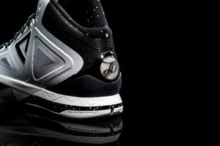 北青：U22国足12月集结备战亚洲杯，将与国足冬训同步（北青：U22国足12月开启集训备战亚洲杯，与国足冬训同步进行）