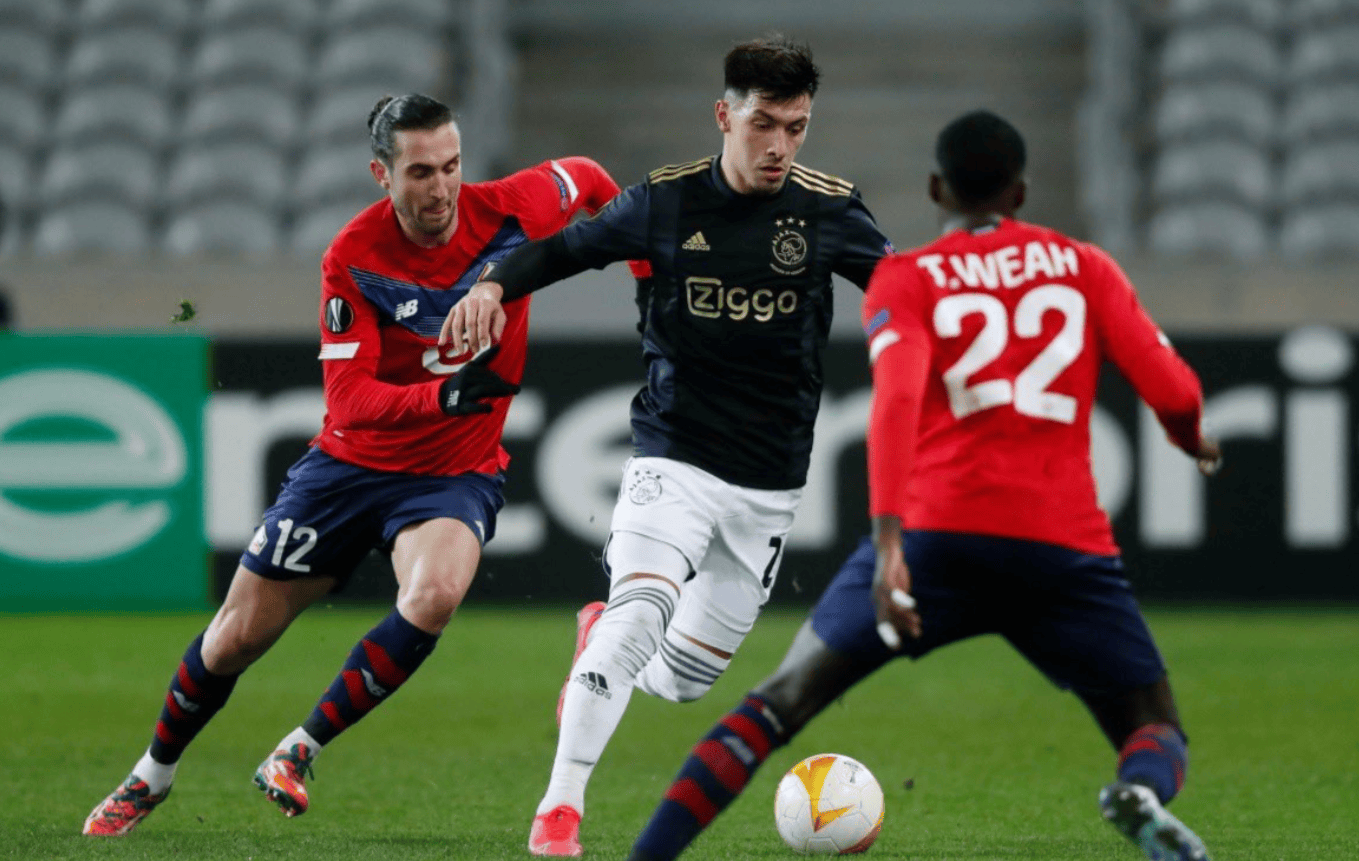 吴前贡献16分5篮板5助攻，两队唯一得分上双的本土球员（吴前16分5篮板5助攻，场上唯一本土得分上双）