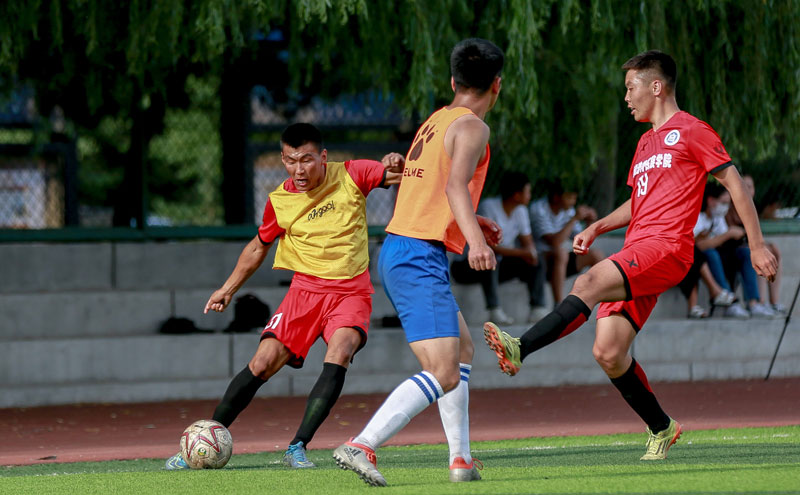 得分创老鹰生涯新高！波神17中11高效砍下29分7篮板（老鹰生涯得分新高！波神17投11中高效轰下29分7板）